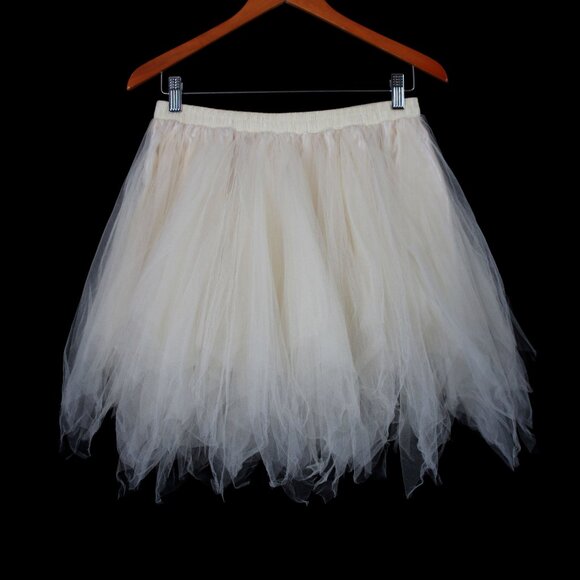 Layered Tulle Tutu Skirt - Picture 2 of 14